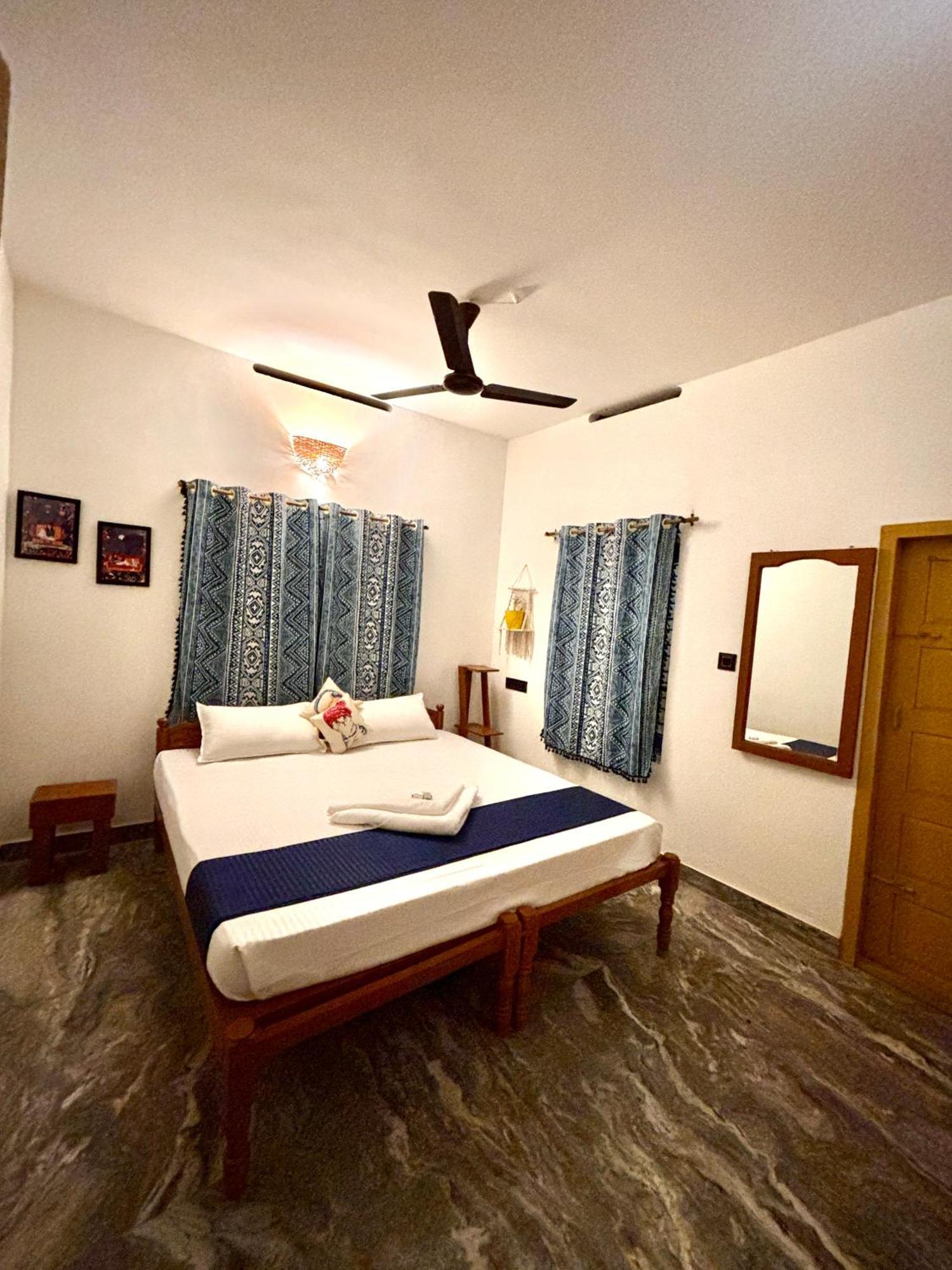 Barefoot Hostels, Varkala Exterior photo