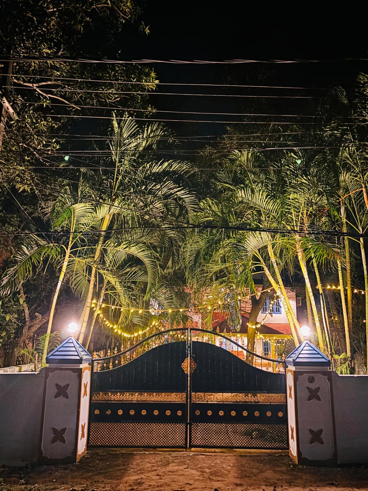 Barefoot Hostels, Varkala Exterior photo